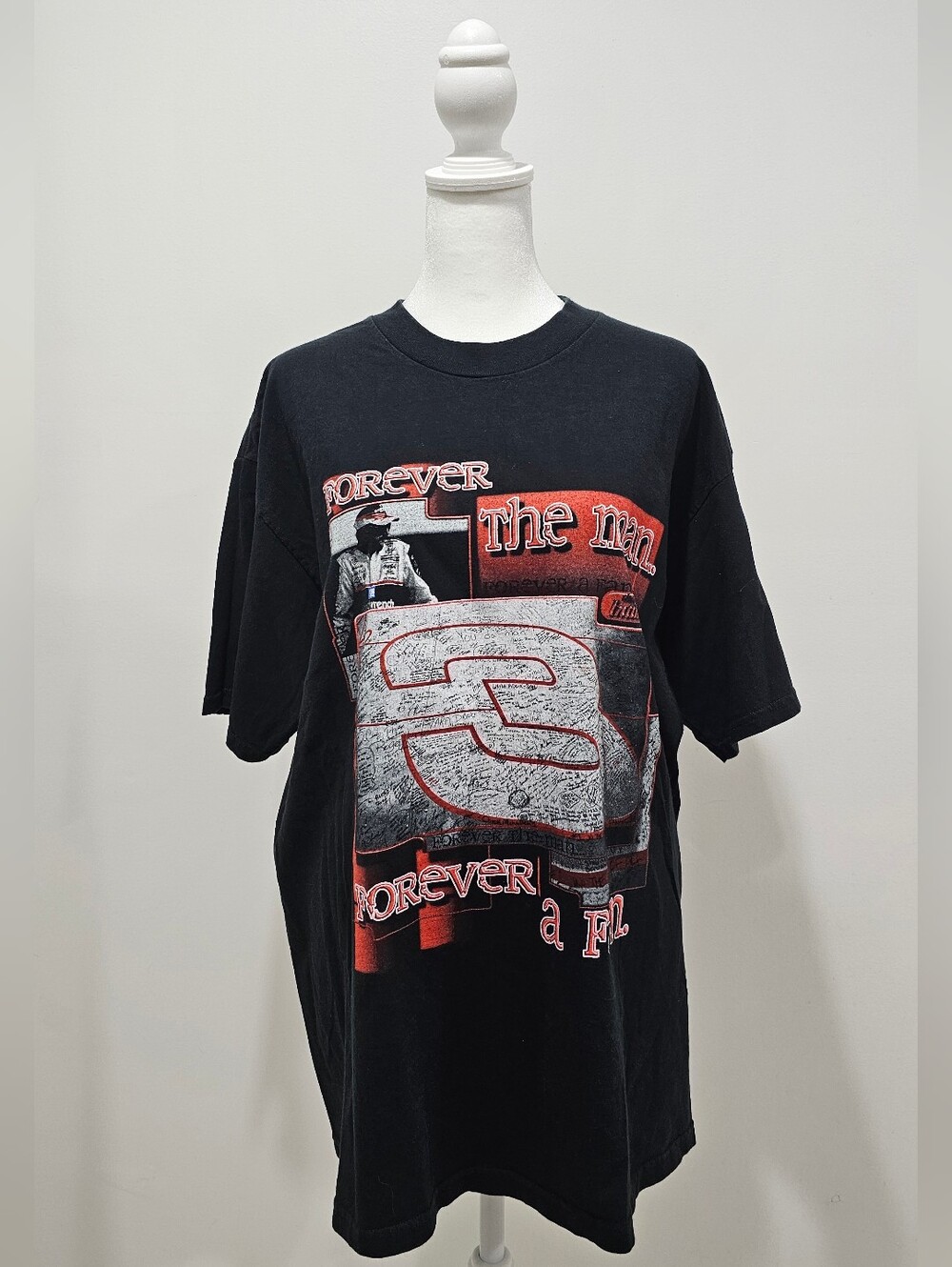 Chase Authentics Black Short-Sleeve Racing Graphic Tee